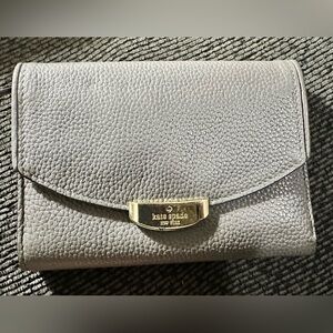 Kate Spade Callie wallet in Haregrey